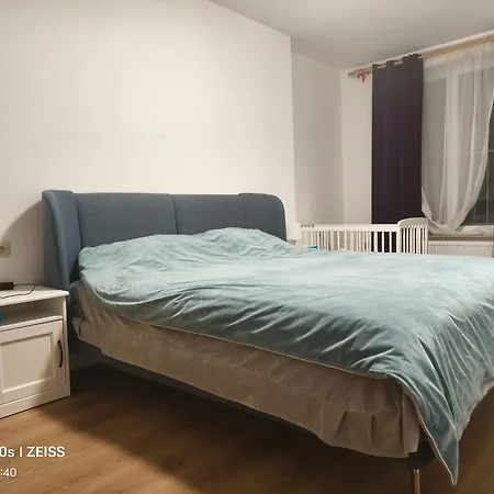 La Maison Heureuse Apartment
