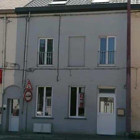 La Maison Heureuse Apartment Châtelet
