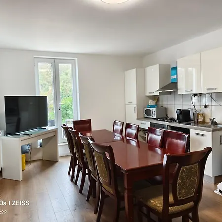 La Maison Heureuse Châtelet