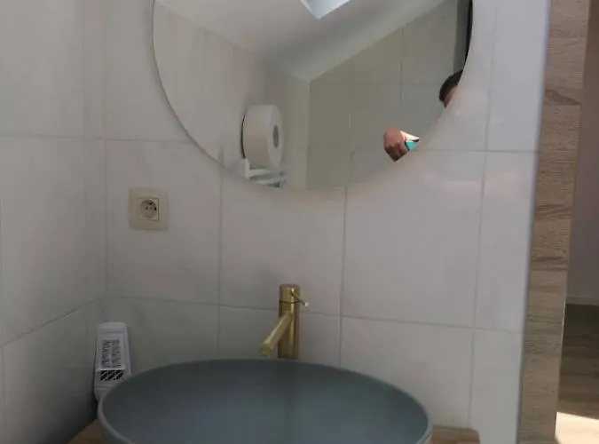 La Maison Heureuse * Châtelet